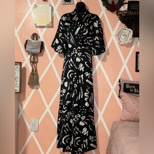 Elan Black and White Patterned Pants set